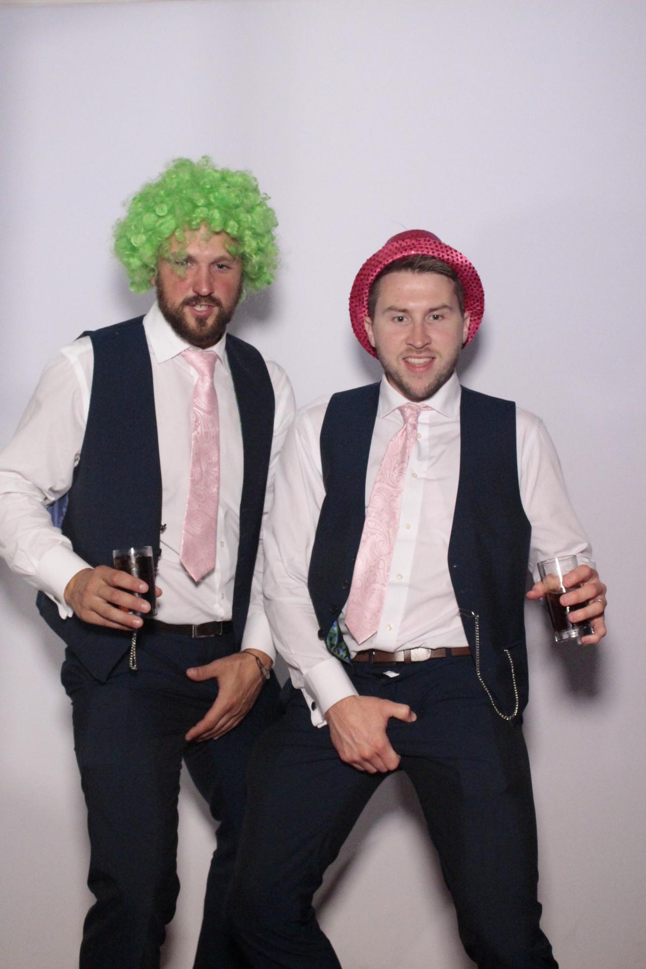 Gemma & Scott's Wedding | View more photos from the event at gallery.myphotoboothexperience.co.uk/u/MyPhotoBoothExperienceLtd/Gemma-Scotts-Wedding